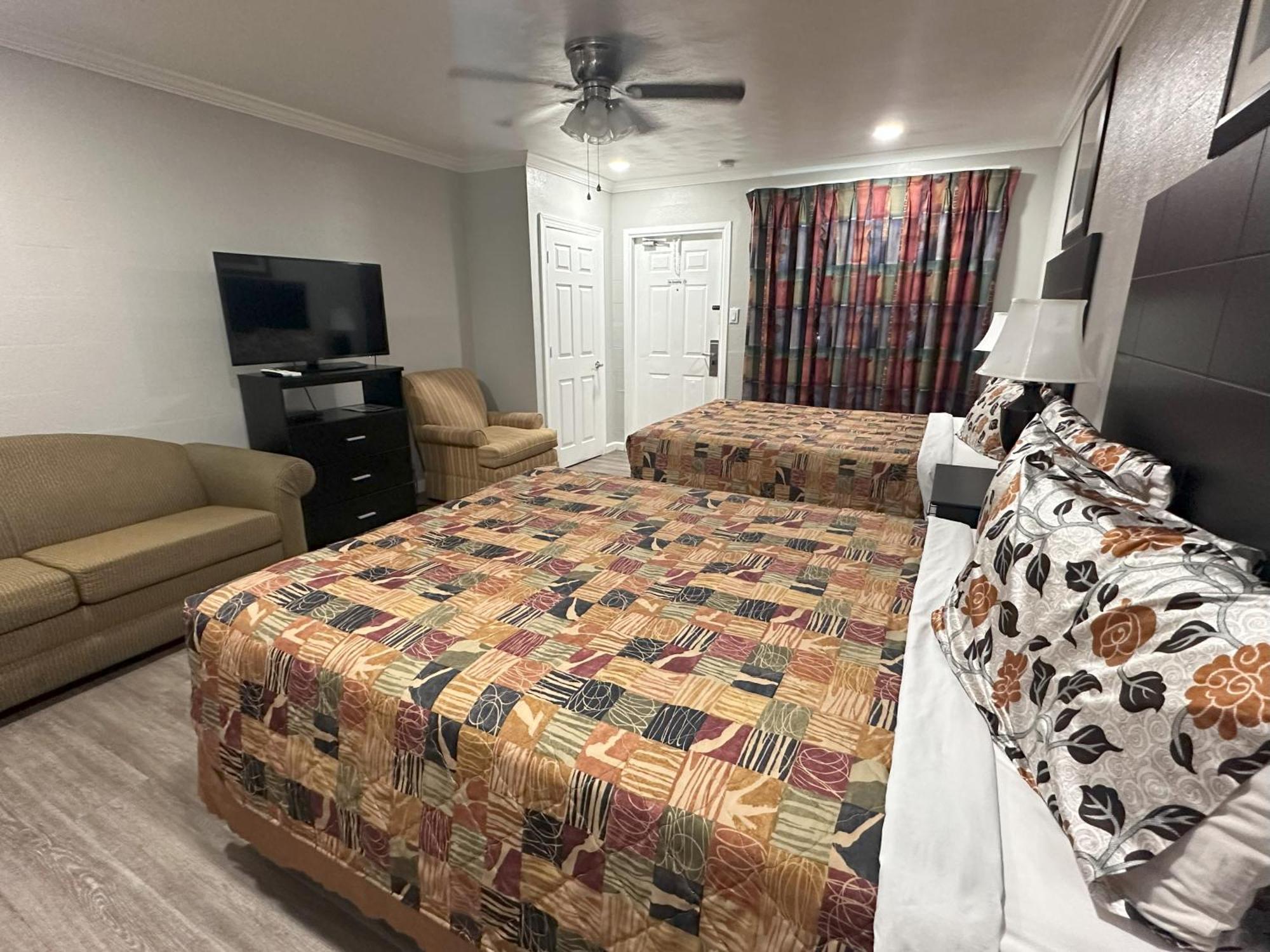 Sunshine Inn & Suites Venice, Florida Venice Gardens Экстерьер фото