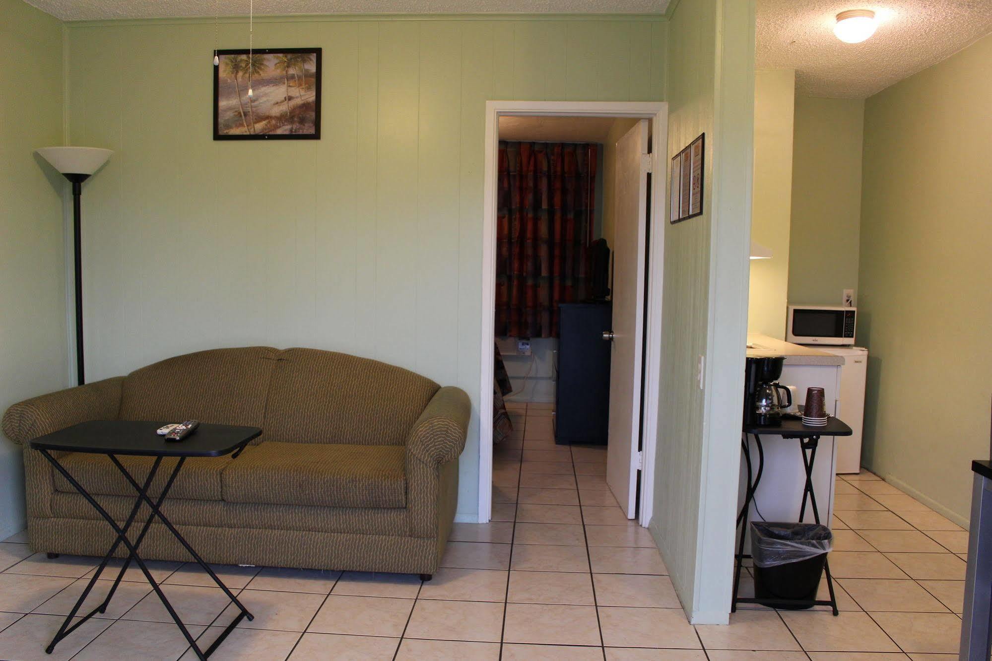 Sunshine Inn & Suites Venice, Florida Venice Gardens Экстерьер фото